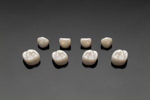 Crown Zirconia 1st Molar Lower Left EACH (Acero)