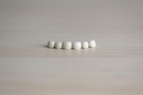 Crown White CANINE ES Upper Each (Acero)